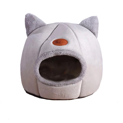 Cozy Winter Cat Bed – Warm Cave for Cats